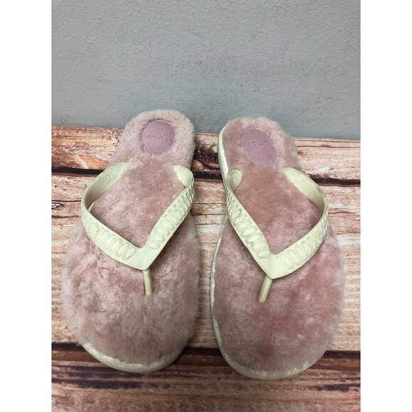 UGG Cream Pink Lined Fuzzy Shearling Flip Flops Sandals Womens 8 (8m44) - Picture 2 of 10